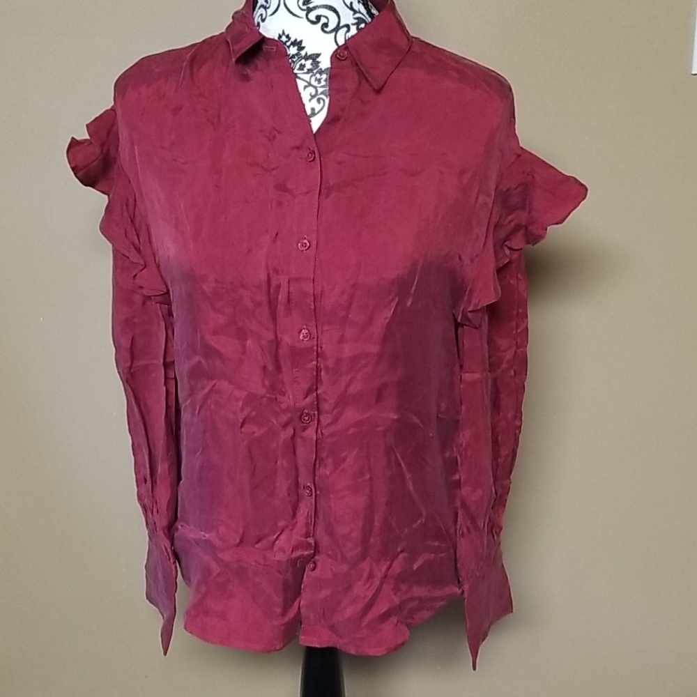 Express button down shirt. With ruffle shoulders